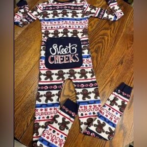 Sweet Cheeks kid sz 10 Christmas Flapjack 
Long John PJs